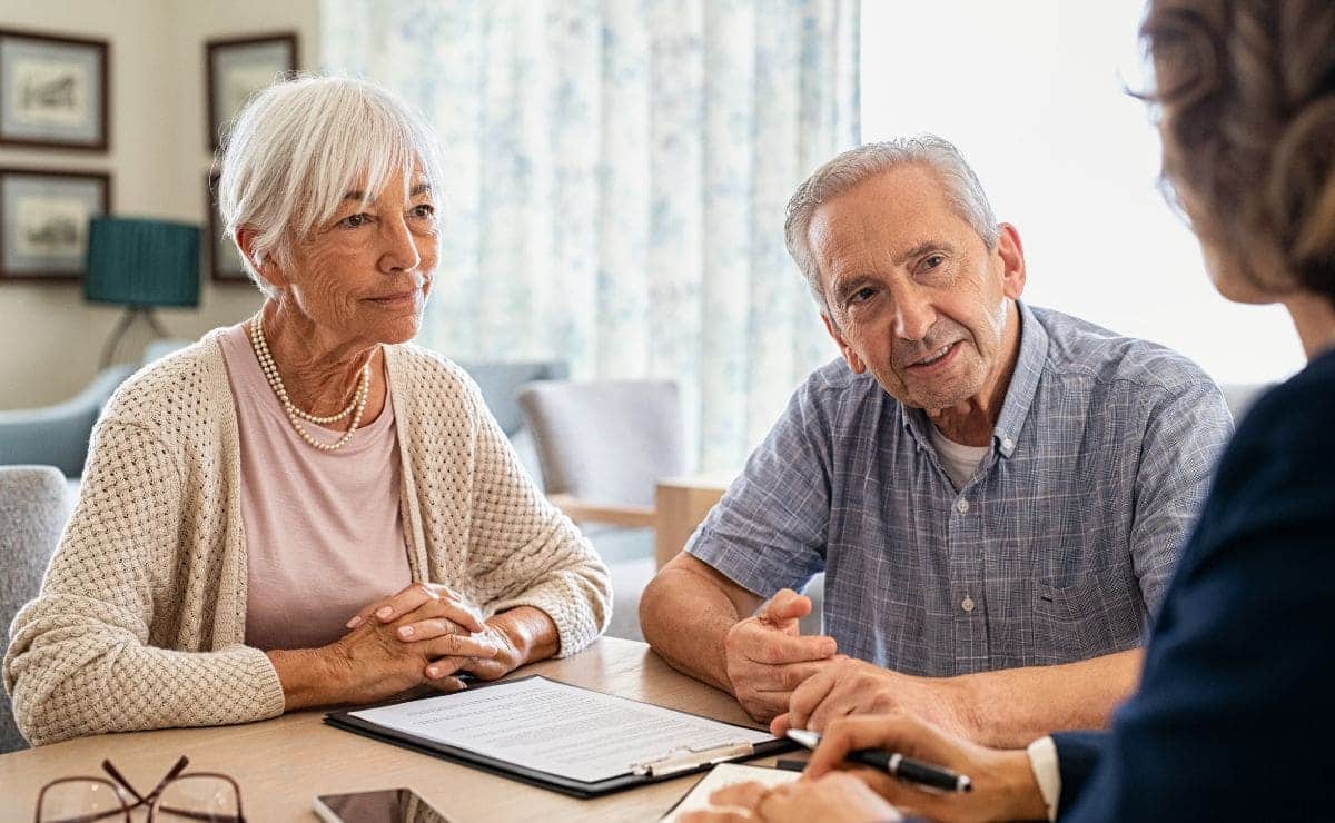 Aumento de las pensiones contributivas e IMV./ Foto de Canva