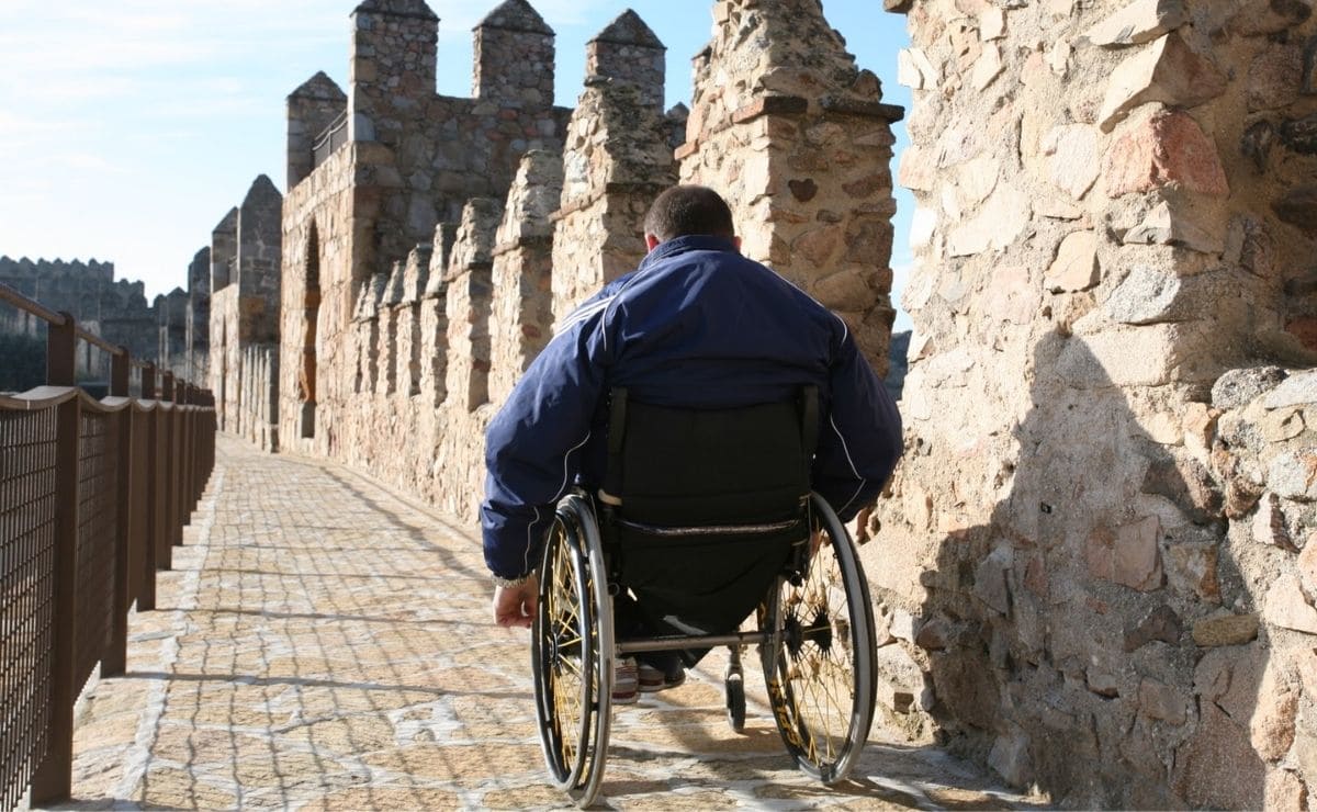 Avila turismo accesible personas discapacidad accesibilidad