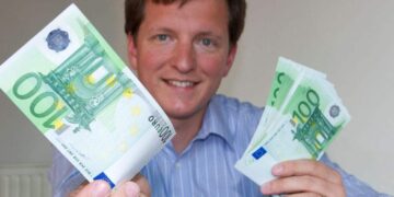 Ayuda de 100 euros por hijo de la Seguridad Social