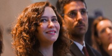 Ayuso personas mayores comunidad de madrid