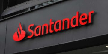 Este es el día que Banco Santander paga la pensión en febrero de 2022