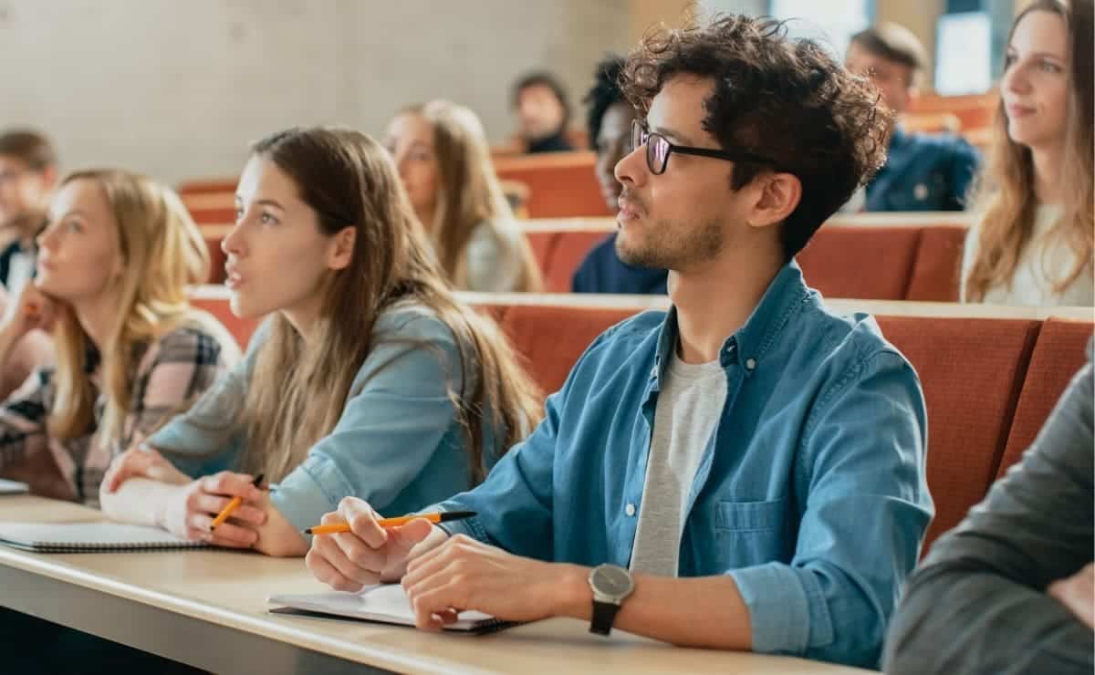 Requisitos académicos para las becas de estudios del Gobierno