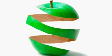 Beneficios comer manzana con cascara