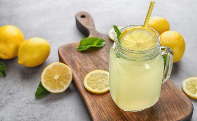 Beneficios salud jugo de limon