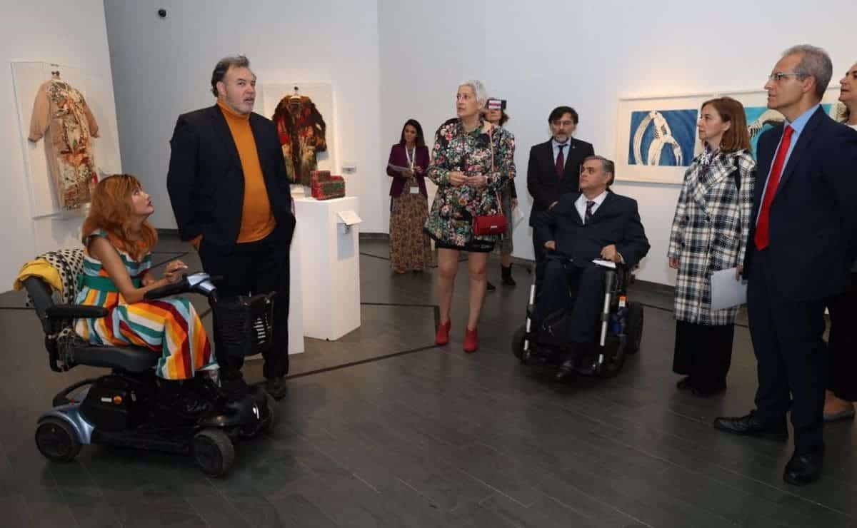 La Bienal del Arte de Fundación ONCE regresa a Madrid con una muestra protagonizada por 'Mujer y Discapacidad' | CANVA