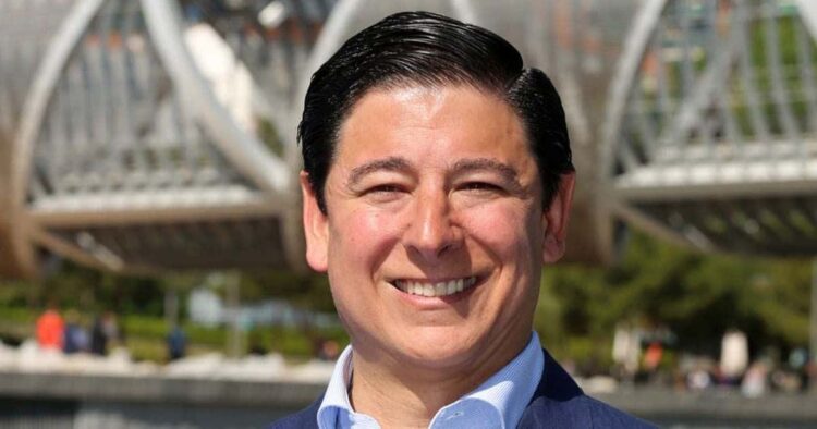 Borja Fanjul, primer presidente del Pleno de Madrid con discapacidad