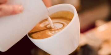 Café con cafeína para bajar los triglicéridos
