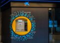 Cajero automático de CaixaBank sacar dinero en efectivo