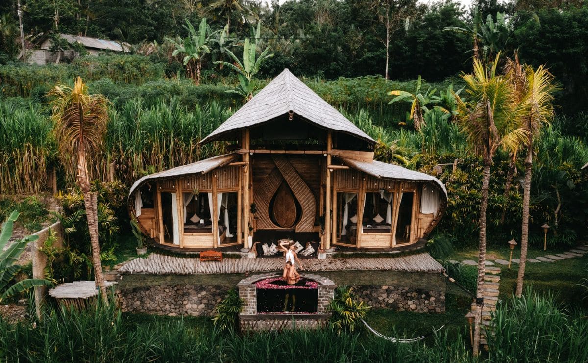 Camaya Bali Butterfly, una de las casas de vacaciones más increíbles del mundo según Netflix