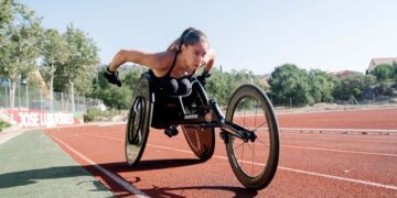 Carmen Giménez atleta con discapacidad entrenando