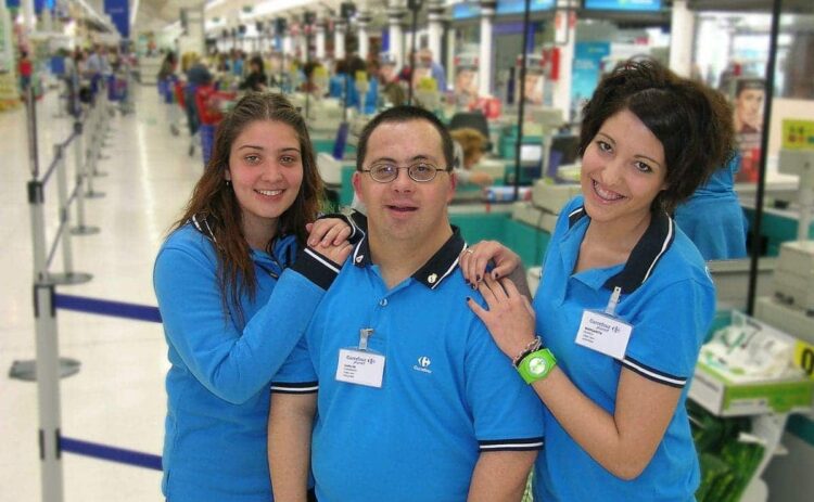 Carrefour ha sido premiada por su compromiso con las personas con discapacidad