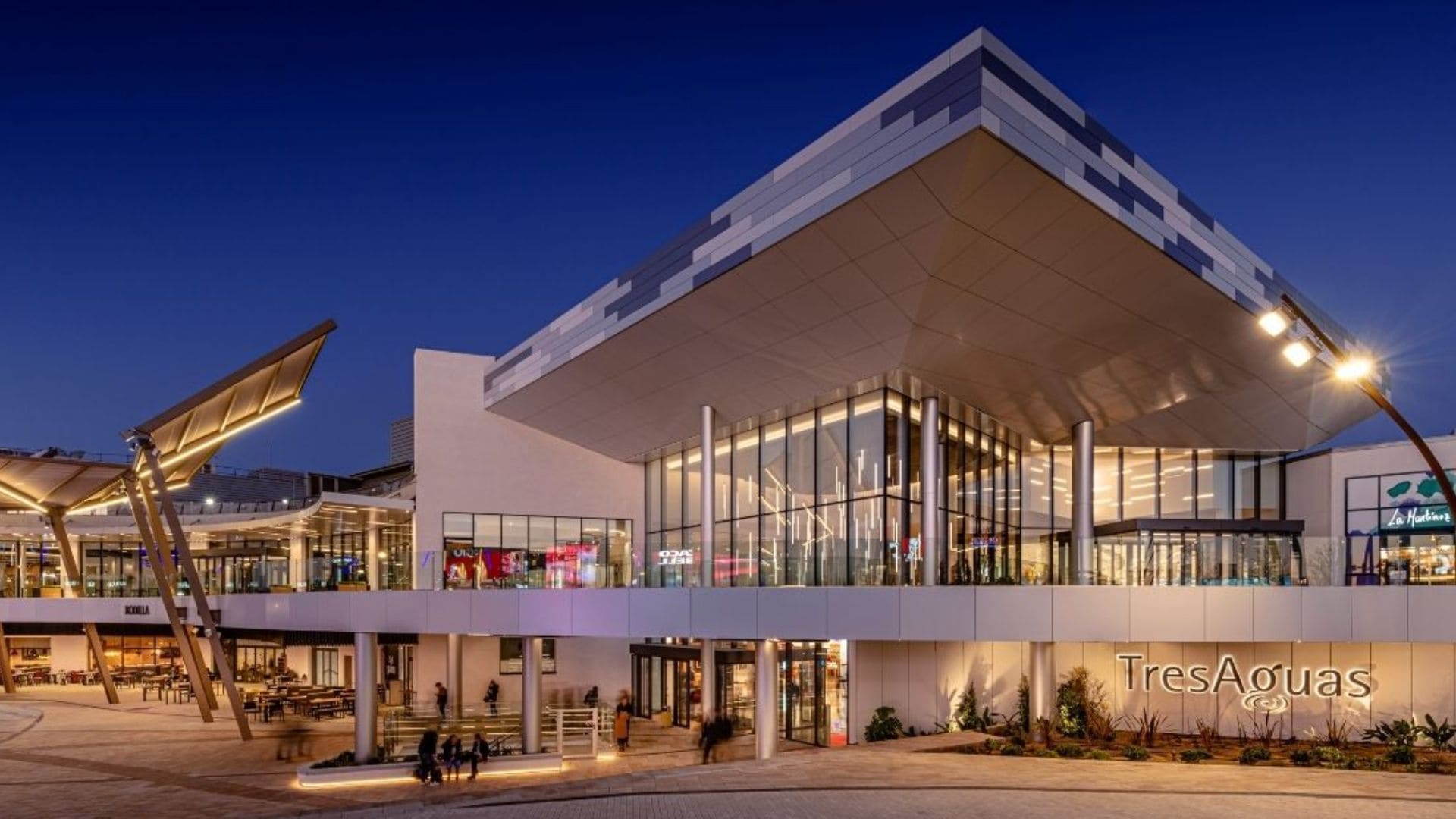 Centro comercial 'TresAguas'