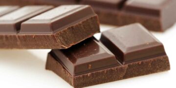 Estos son los beneficios que convierten el chocolate negro en un superalimento
