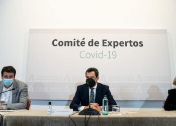 Coronavirus Junta de Andalucia Juanma Moreno Semana Santa