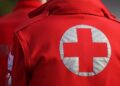 Trabajador de Cruz Roja