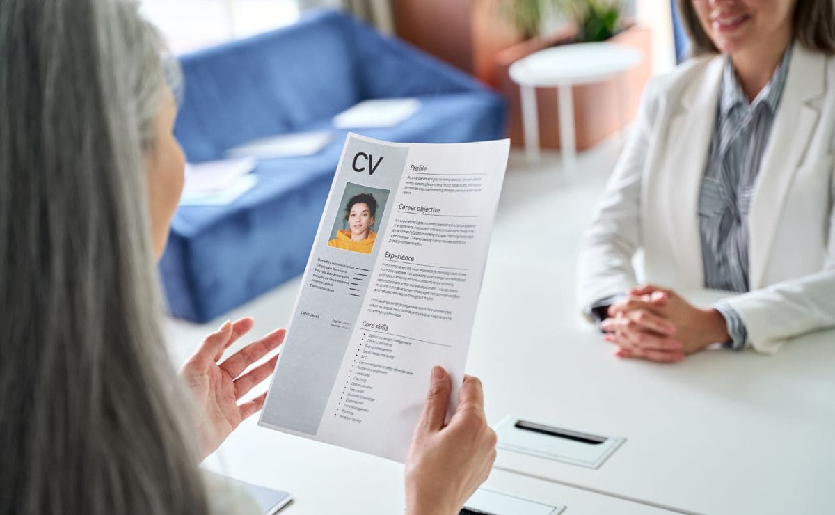 Currículum Vitae./ Foto de Canva