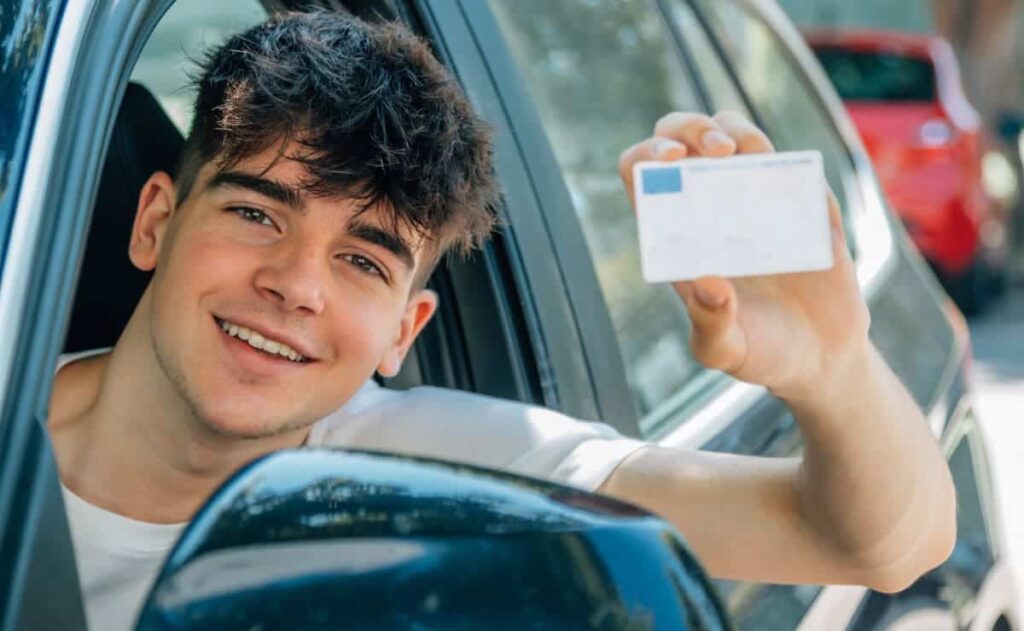 Renovar permiso de conducir de la DGT