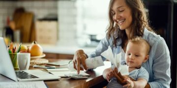 Hijos en la Declaración de la Renta./ Licencia Adobe Stock