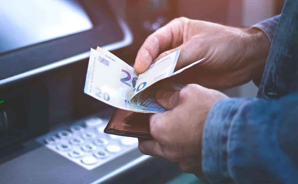 Devolución de Hacienda de la Declaración de la Renta./ Licencia Adobe Stock