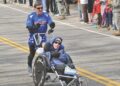 Dick Hoyt y Rick discapacidad paralisis cerebral deporte