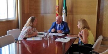 Crearán una mesa de trabajo para el abordaje integral en el tratamiento de los enfermos de ELA