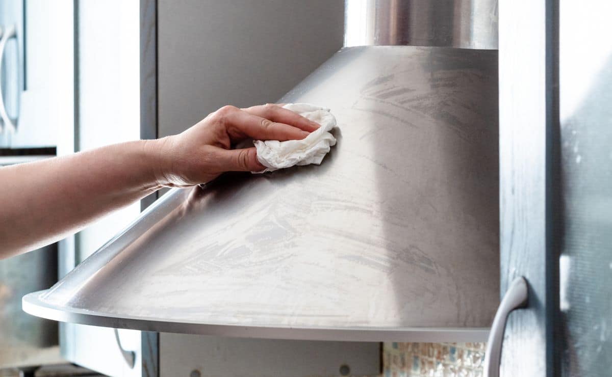 El mejor truco de limpieza para el acero inoxidable. Canva