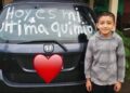 El pequeño Josafat junto al mensaje "Hoy es mi última quimio"