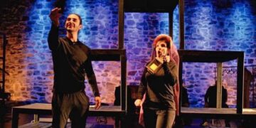 Encarna, actriz 'amateur' ciega: "El teatro es una terapia para vencer miedos"