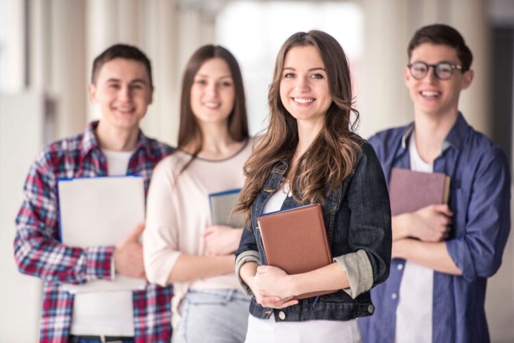 Beca, becas, MEC, España, estudios, ayuda económica, educación