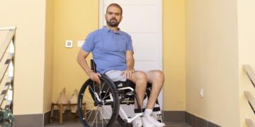 Francisco Zuasti en silla de ruedas accesibilidad