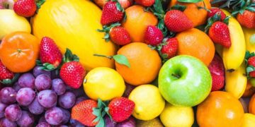 8 frutas imprescindibles para bajar los triglicéridos de forma eficaz y saludable