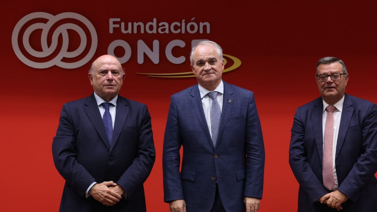 Fundación ONCE y Bidafarma colaboran para mejorar la inclusión social de las personas con discapacidad