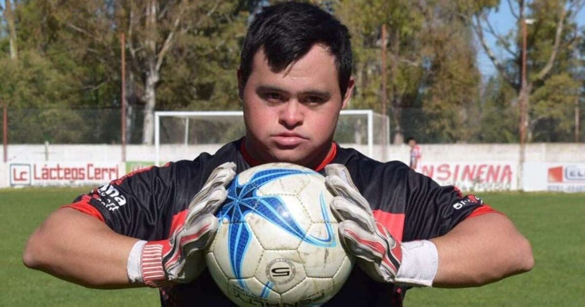 Giuliano Pambianco, portero con Síndrome de Down