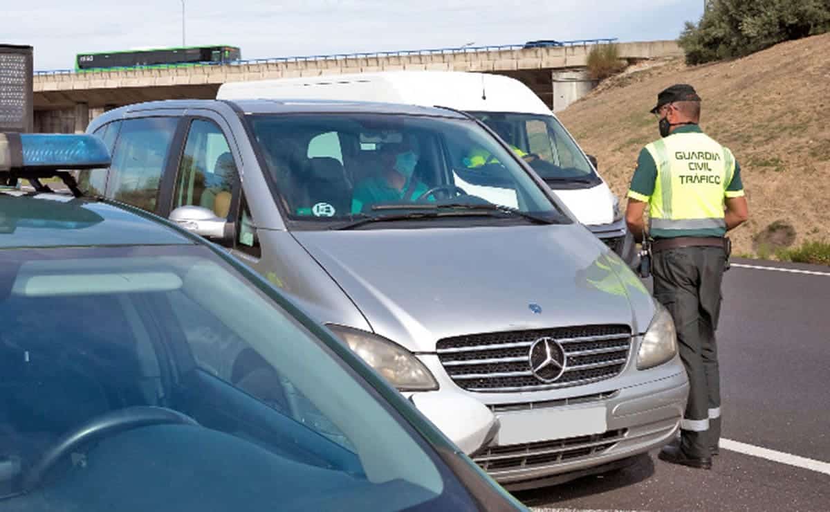 Infracciones que más multas acarrean, según la DGT