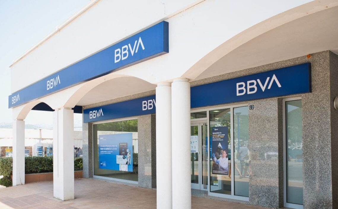El banco BBVA tiene una promoción para nuevos clientes/ Licencia Adobe Stock