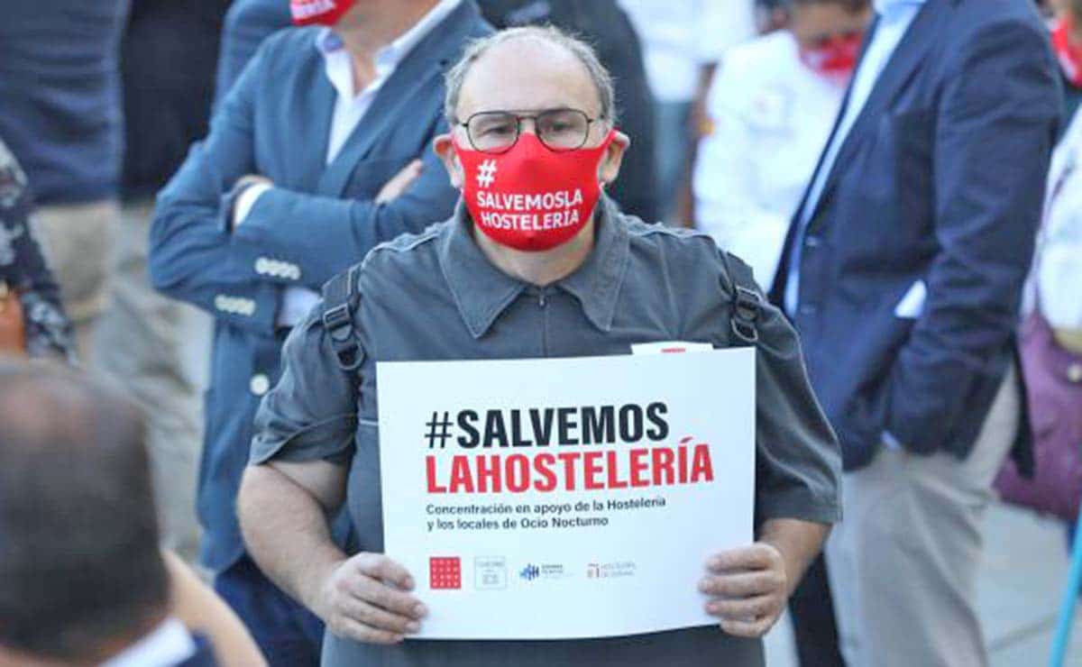 Manifestación en defensa de la hostelería ERTE