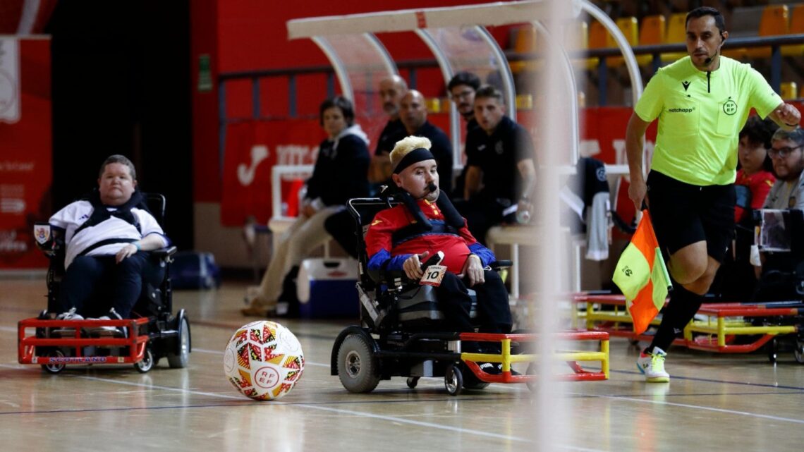 Escocía se impone en I Campeonato de Powerchair Fútbol en España