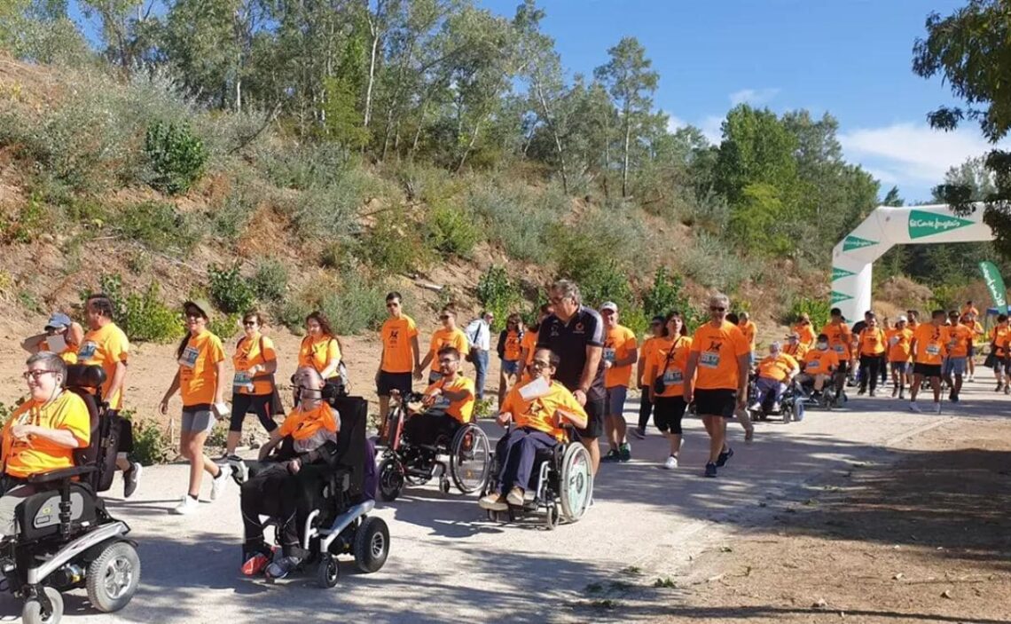La I Carrera Inclusiva de Aspaym CyL por la Lesión Medular reúne a cerca de 400 participantes en Arroyo (Valladolid)