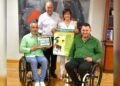 El consejero de la Presidencia recibe de Aspaym un Dorsal Honorífico para la I Carrera Inclusiva por la Lesión Medular