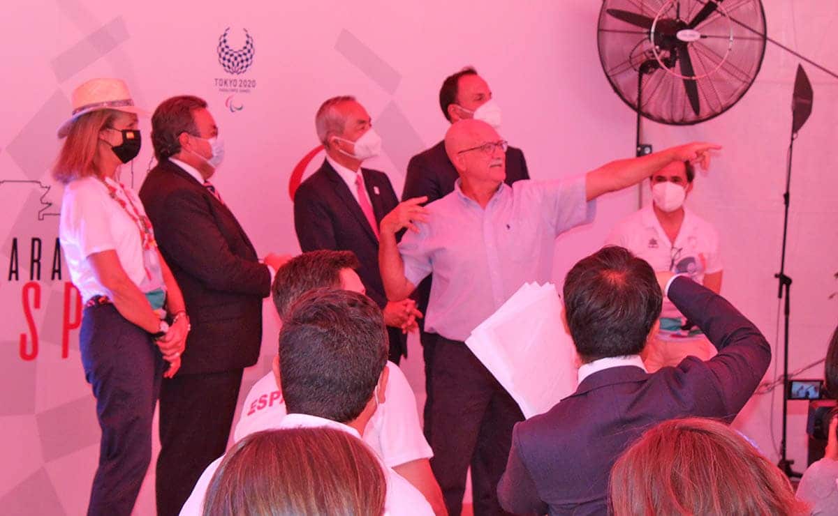 Encendido pebetero simbólico