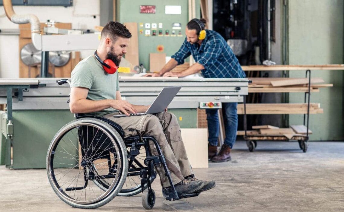 Incapacidad permanente absoluta./ Licencia Adobe Stock