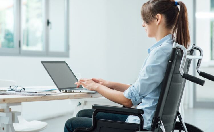 Compatibilidad trabajo incapacidad permanente absoluta y Gran Invalidez