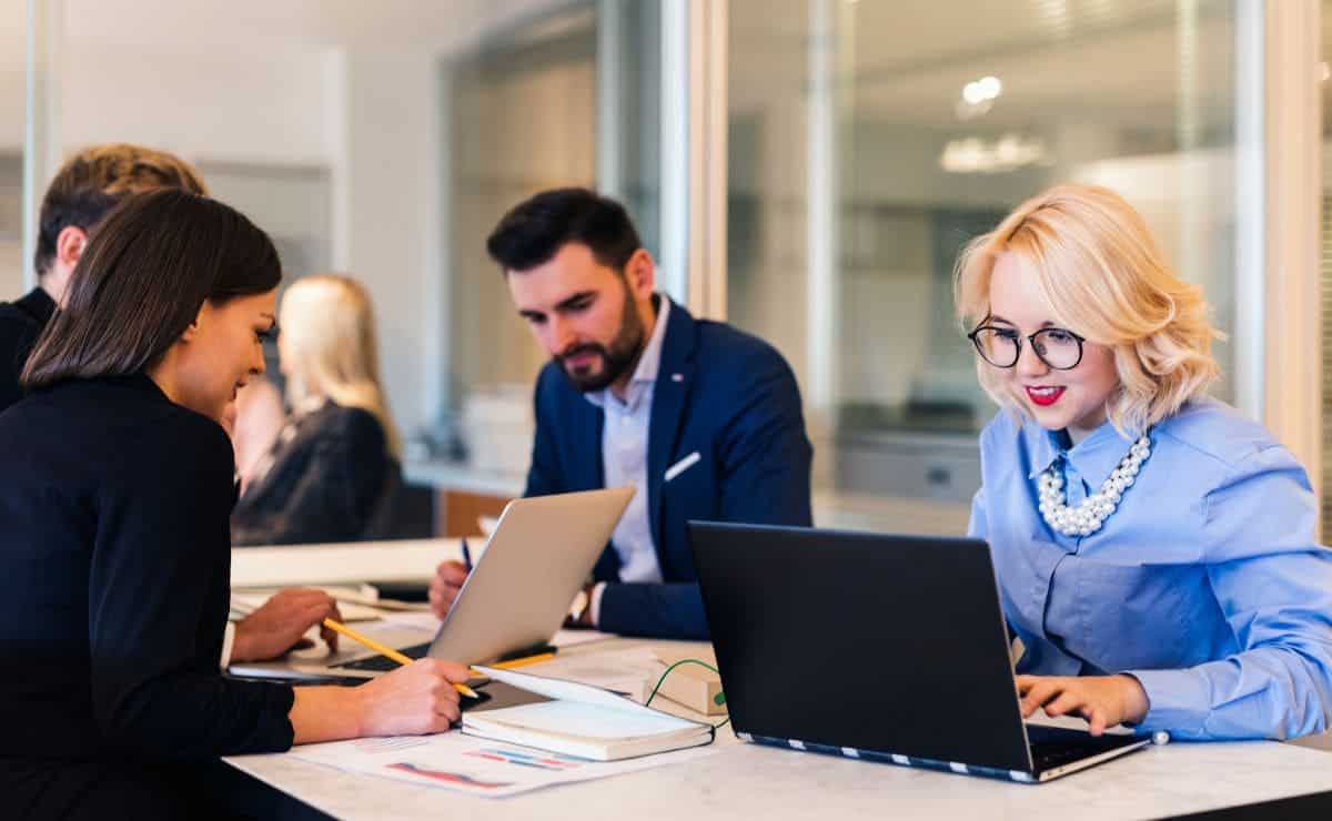 Jornada laboral de cuatro días./ Foto de Canva