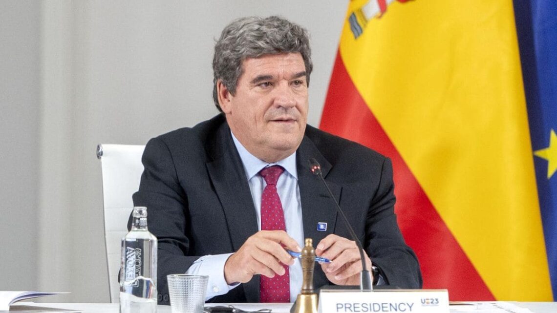 José Luis Escrivá pensiones Seguridad Social impuesto