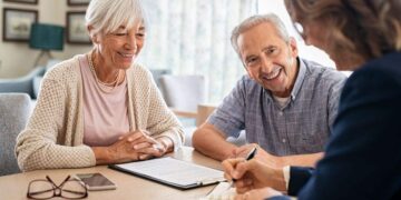 Jubilación a los 65 años con el 100% de la pensión