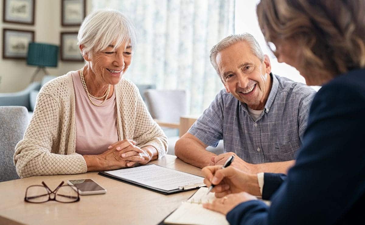 Jubilación a los 65 años con el 100% de la pensión