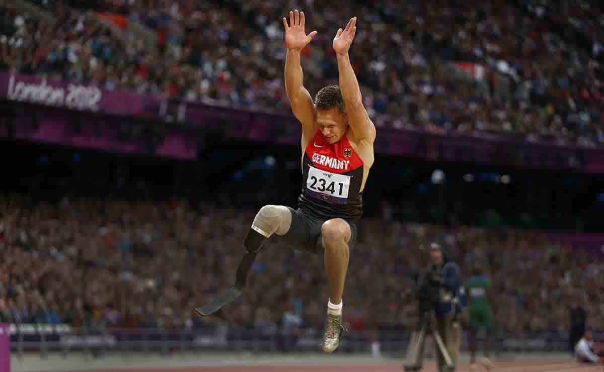 El atleta Markus Rehm durante los Juegos Paralímpicos de Río 2016 | AP