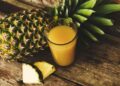 Jugo de limón y piña para bajar los triglicéridos