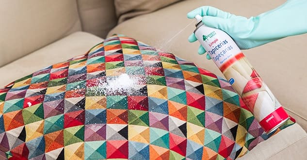 Limpia tapicerías espuma seca Mercadona