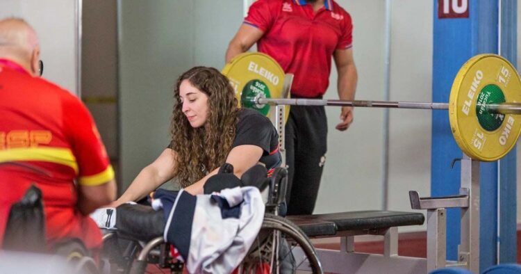 Loida Zabala